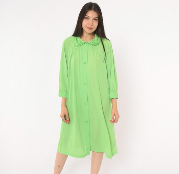 70s Bright Green Robe Button Front Housecoat Peter Pan Collar Embroidered Rose Satin Trim Nightgown Loungewear  Housecoat Vintage Large L