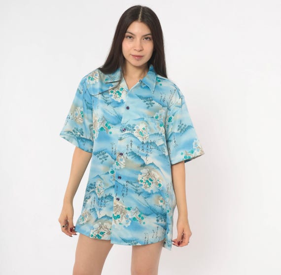 Japanese Mountain Shirt 90s Camp Collar Button Front Landscape Print Sky Blue Cobalt Calligraphy Floral Short Sleeve Hawaiian Top Large L