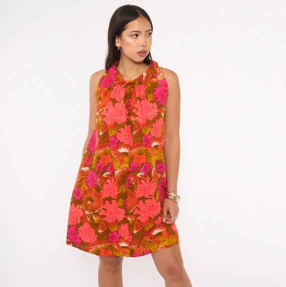 70s Psychedelic Floral Shift Dress Pink Magenta Sleeveless Cotton Mini Cowl Neck Flower Power Summer Orange Fuchsia Tropical Vintage Small S
