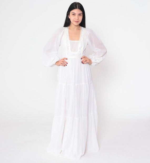 70s White Maxi Dress Long Prairie Dress Dotted Swiss Puff Sleeve Lace Ribbon Trim Empire Waist Smocked Bridal Elopement Vintage 1970s Small
