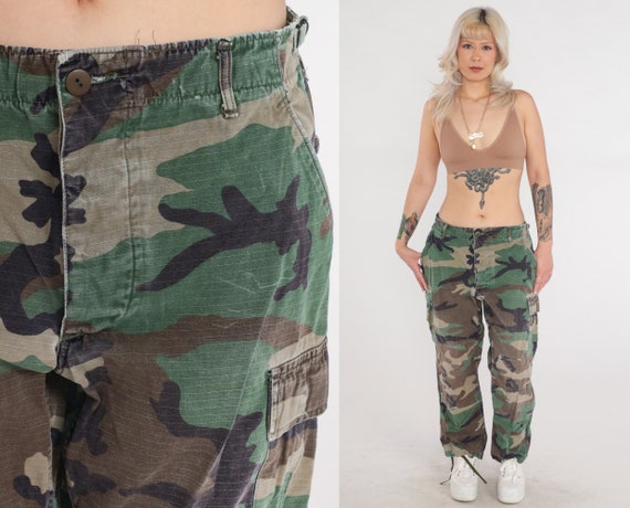 Vintage 90s Camo Army Pants (S/M) - Hi-Rise Cotton Military Cargo Pants