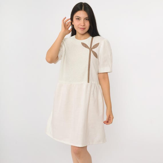 Vintage White Floral Applique Dress 80s Boucle Knit Mini Dress Puff Sleeve Low Waist 1980s Short Sleeve Full Skirt Medium Large