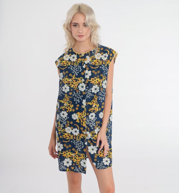 Mod Floral Dress 60s 70s Mini Dress Button up Sleeveless Shift Navy Blue Retro Groovy Flower Print Gogo Lounge Vintage 1970s Large L