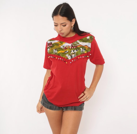 Cow Print Tee 90s Red Cotton Jerzees Farm Scene Yoke Beaded Trim Crew Neck Short Sleeve Novelty Barn Country Animal Graphic  Top Medium M