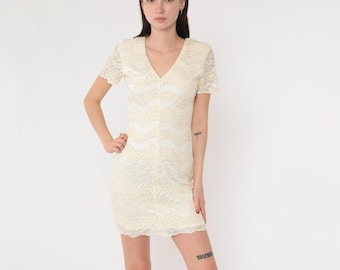 Vintage 90s Cream Lace Mini Dress Zigzag Textured Pattern V Neck Short Sleeve Bodycon Cocktail Party Dress Grunge Y2K Formal Wear Small S