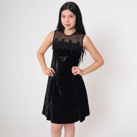 Black Velvet Dress 90s Party Mini Dress Semi-Sheer Illusion Neckline Floral Lace Sleeveless Vintage 1990s Scott McClintock Extra Small xs