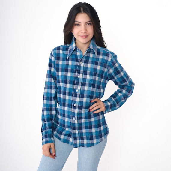 70s Plaid Shirt Blue Flannel Button Up Shirt Dagger Collar White Navy Lumberjack Shirt Long Sleeve 1970s Mr Wrangler Vintage Small