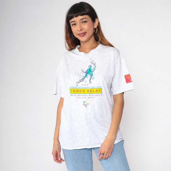 1997 National Senior Sports Classic VI Shirt 90s Wells Fargo Torch Relay Sports Tournament Graphic Tee Heather Grey Vintage Medium Large
