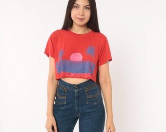 California Sunset Crop Top 80s Red Graphic Tee Palm Tree Beach Print Cropped Shirt Cotton Boxy Raglan Short Sleeve Surf Vintage Medium M