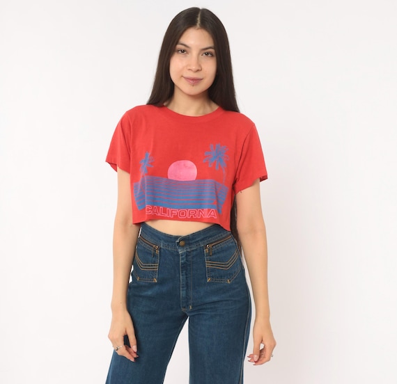 California Sunset Crop Top 80s Red Graphic Tee Palm Tree Beach Print Cropped Shirt Cotton Boxy Raglan Short Sleeve Surf Vintage Medium M