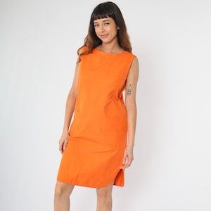 Vintage 60s Mod Dress Bright Orange Smock Shift Sleeveless Pocket 1960s Gogo Sixties Twiggy Plain Knee Length Curved Hem Day Small Medium