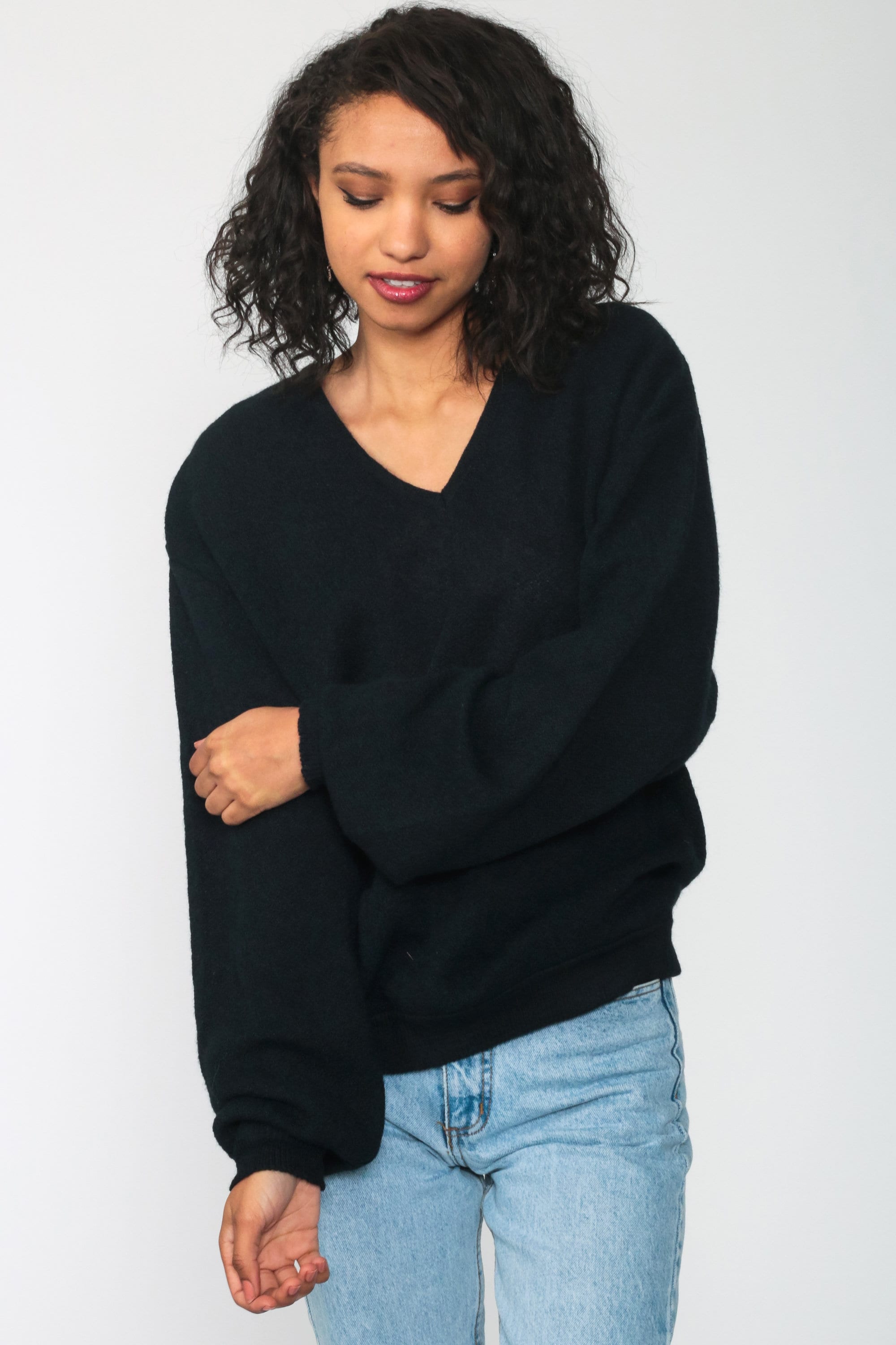 navy blue v neck sweatshirt