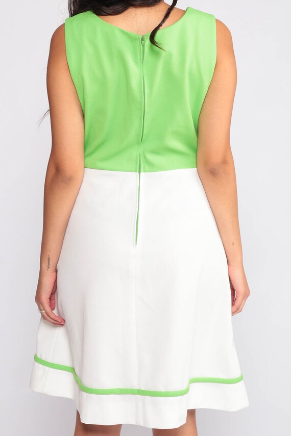 white top green bottom dress EUC Manito womens medium dress sleeveless green lace top white material bottom