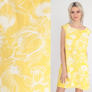 Yellow Floral Dress 60s Mod Mini Shift Dress White Flower Print Twiggy Day Sixties Sleeveless Minidress Vintage 1960s Alex Coleman Medium