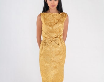 Gold Brocade Dress 60s Party Dress Metallic Mod Mini Floral Cocktail Low Back Bow High Waist Sleeveless Formal Sheath Vintage extra small xs