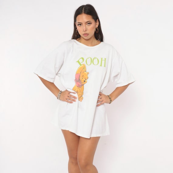 Winnie The Pooh Graphic Tee 90s Disney White Cotton Crew Neck Cartoon Character Print Bear Tunic Green Yellow Vintage Shirt Extra Large XL