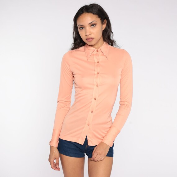 70s Peach Blouse Dagger Collar Shirt Pink Button Up Shirt Long Sleeve Top Disco Shirt 1970s Collared Plain Blouse Solid Small xs