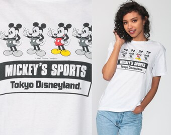 Mickey Mouse Shirt jaren '90 Tokyo Disneyland Shirt Disney T Shirt Grafische Tshirt Walt Disney Vintage Mickey's Sports Tee jaren 1990 Kawaii Klein