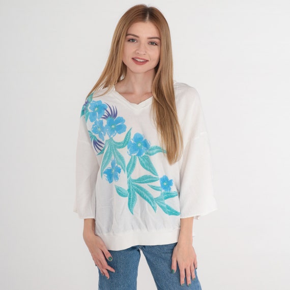 White Floral Shirt 80s 90s Top Blue Flower Graphi… - image 2