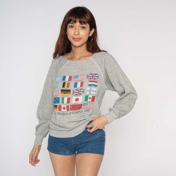 80s World Flag Sweatshirt Los Angeles 1984 Competitive Sports Shirt Heather Grey Cutoff Pullover 1980s Graphic California Vintage Medium