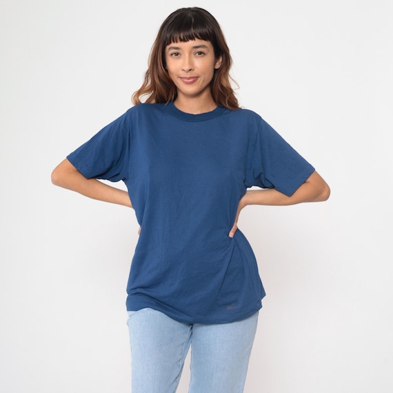 Blue Tshirt Y2K REI Navy Vintage Polyester Short Sleeve Crew Neck Made In USA Outdoor Hiking Camping Solid Color Athletic Basic Tee Medium M
