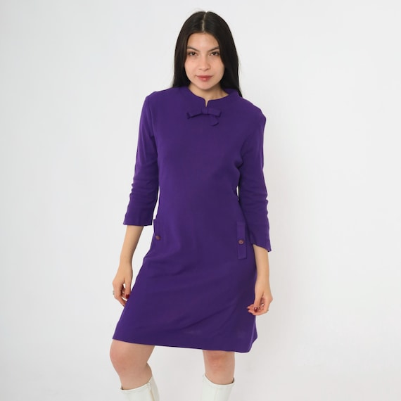 Vintage 60s Purple Wool Shift Dress Mod Mini Dress Bow Neck 3/4 Sleeve Retro Gogo Space Age Twiggy Sixties Simple Plain 1960s Small Medium