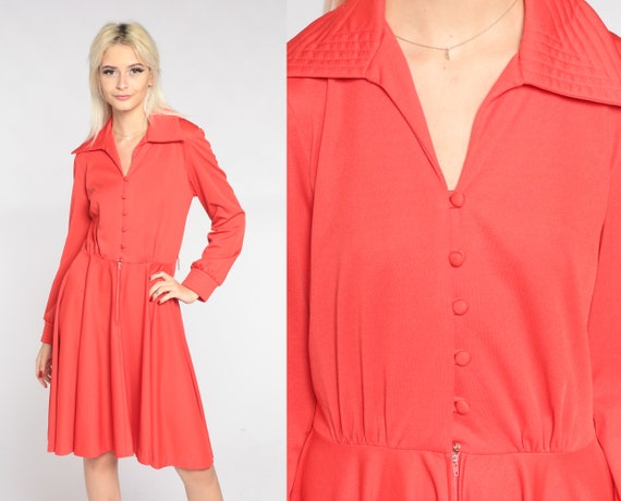 70s Mini Dress Red Dagger Collar Dress High Waisted Button Up Plain Secretary Day Dress Long Sleeve Minidress Retro Vintage 1970s Medium M