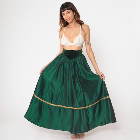 Renaissance Skirt 70s Green Velvet Victorian Maxi Long Emerald Gold Trim High Waist Tiered Romantic Gothic Vintage 1970s Medieval Medium M