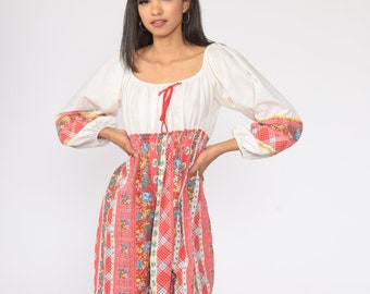 Peasant Mini Dress 70s Babydoll Dress Milkmaid Dress Red White Floral Print Smocked Empire Waist 1970s Vintage Boho Hippie Small S