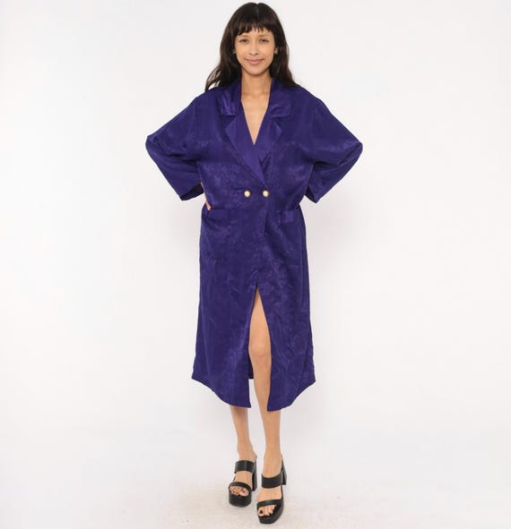 90s Purple Jacquard Robe Victoria's Secret Double Breasted Duster Coat Violet Floral Satin Lapel Pearl Patch Pocket Plum Loungewear Small S