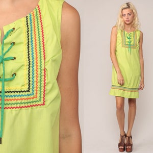 Mod Mini Kleid 60er Jahre Verschiebung Korsett Spitze bis 70er Jahre Boho Gogo Lime grün Vintage Twiggy böhmische Festival go ärmelloses Minikleid Medium