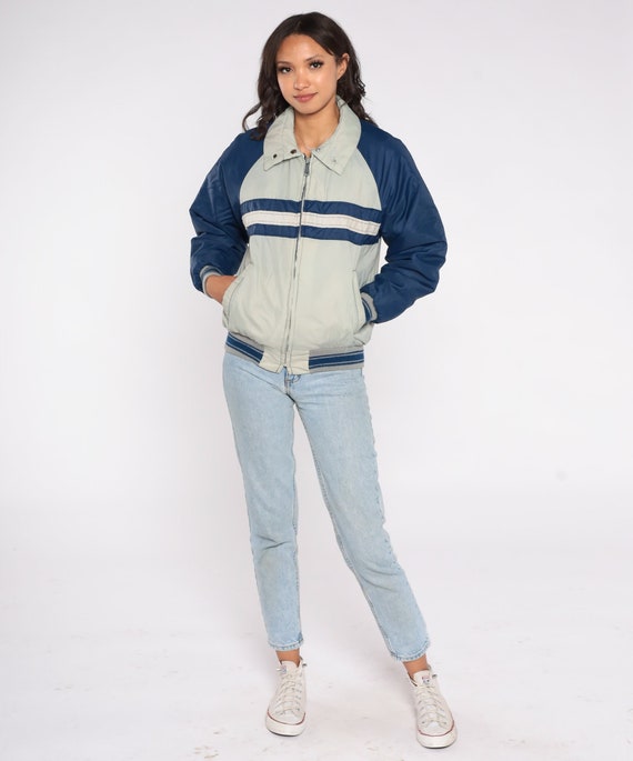 80s Ski Jacket Grey Navy Blue Puffer Jacket Retro Striped Puffy Coat Winter Color Block Raglan Sleeve 1980s Puff Jacket Zip Up Medium
