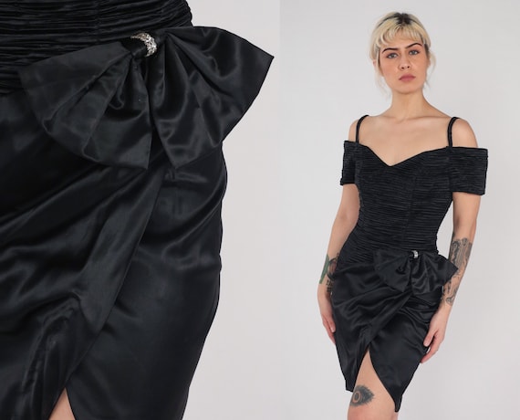 90s Party Dress Black Off Shoulder Mini Dress Rhinestone Bow Pencil Dress Sheath Bodycon Front Slit Cocktail Formal Zum Zum Vintage 1990s XS