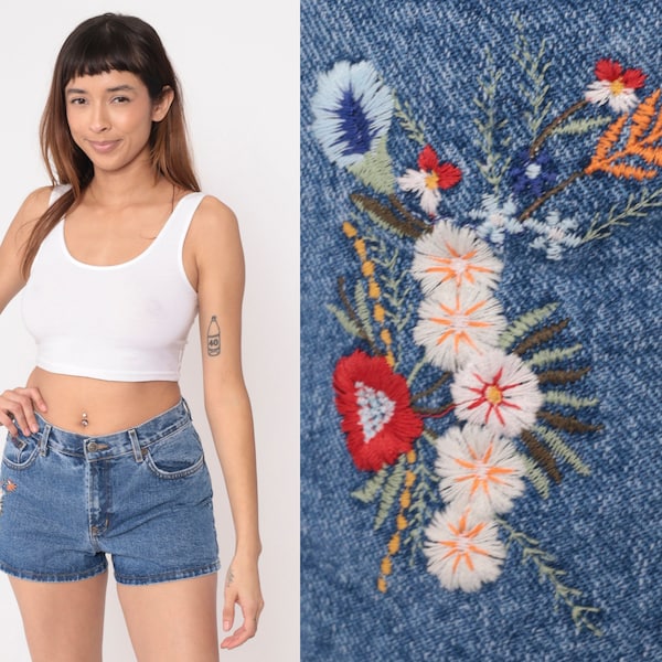 Floral Embroidered Jean Shorts 00s LEI Mid Rise Blue Denim Shorts 00s Vintage Retro Summer Jean Shorts Small S
