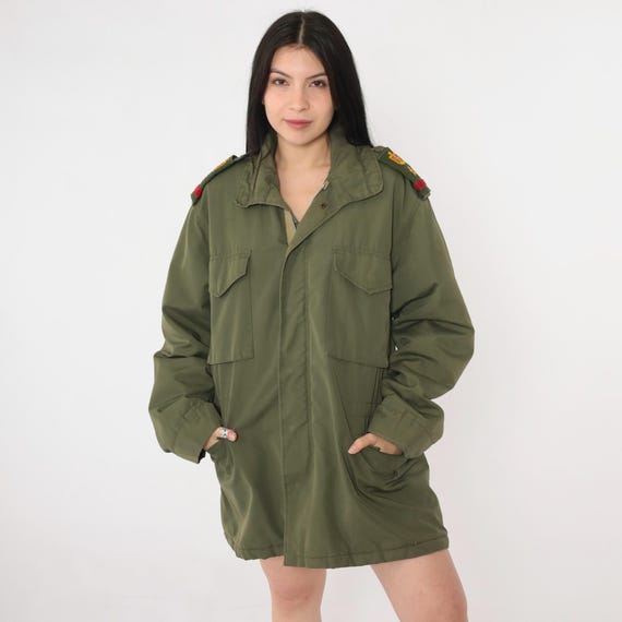 Vintage Olive Green Military Jacket 70s Army Quilted Lining Epaulets Eagle of Saladin Egyptian 1970s Utility Zip Up Field Coat Large xl