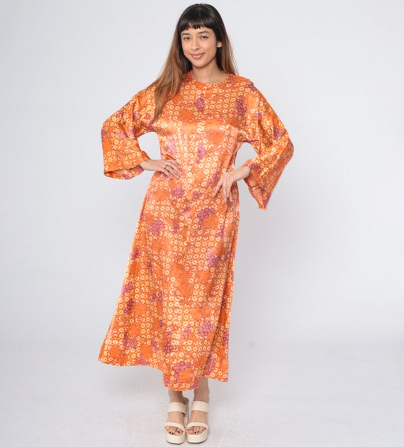 70s Maxi Bell Sleeve Dress Orange Psychedelic Lea… - image 4