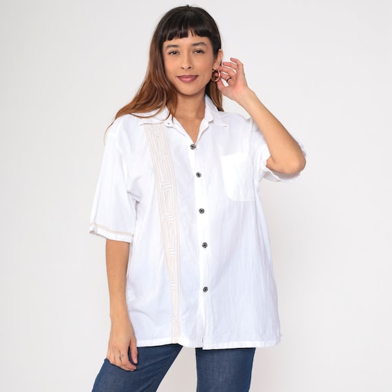 White Embroidered Shirt 90s Button up Shirt Geometric Embroidery Short Sleeve Collared Chest Pocket Top Retro Preppy Vintage 1990s Medium M