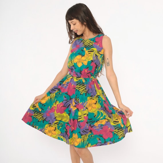 Tropical Floral Sundress 90s Sleeveless Cotton Hibiscus Print Teal Pink Yellow Purple Elastic Waist Scoop Neck Summer Tank Dress Medium M
