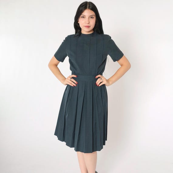 Vintage 1960s Checkered Dress Grey Midi Mad Men 60s Pleated Day Dress Button Back Short Sleeve Pin Up High Waisted Belted Small S