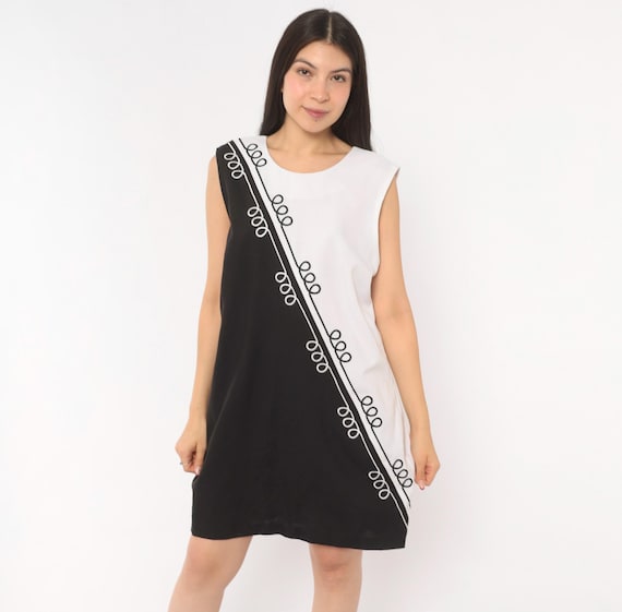 90s Black White Colorblock Dress Embroidered Loop Trim Sleeveless Monochrome Mod Style Abstract Art Abstract Eccentric Vintage Large L