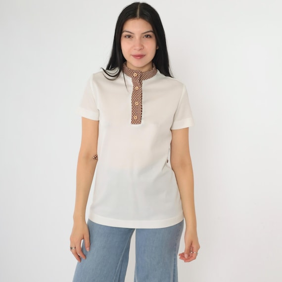 Vintage 70s Henley Neckline Shirt White Mod Blouse 1970s Checkered Button Up Placket Short Sleeve Top Plain Seventies Small Medium