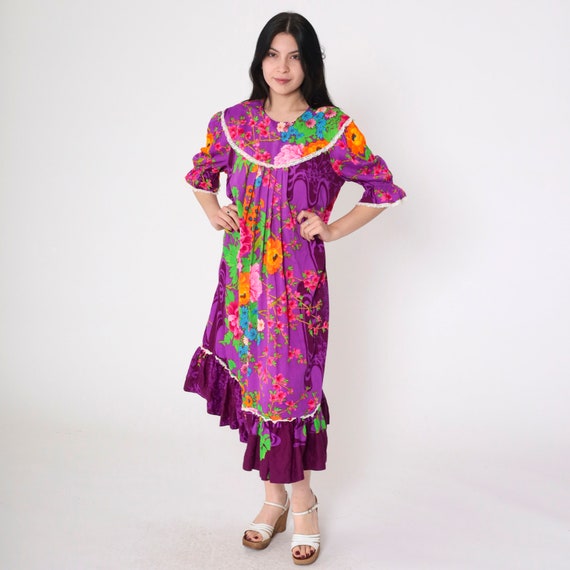 Purple Floral Dress 70s Tent Dress Puff Sleeve Midi Dress Lace Trim Bib Boho Colorful Psychedelic Flower Print Cotton Vintage 1970s Large L