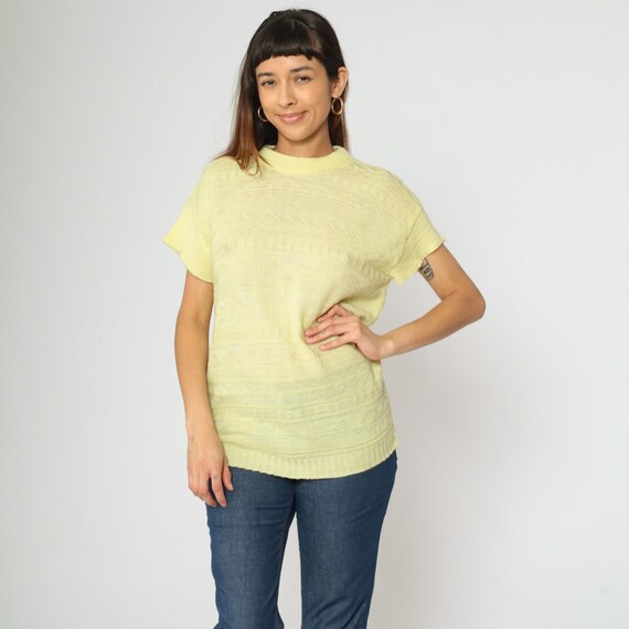 80s Textured Sweater Top Light Yellow Knit Short Sleeve Shirt Striped Zig Zag 1980s Jumper Vintage Spring Knitwear Retro Medium M