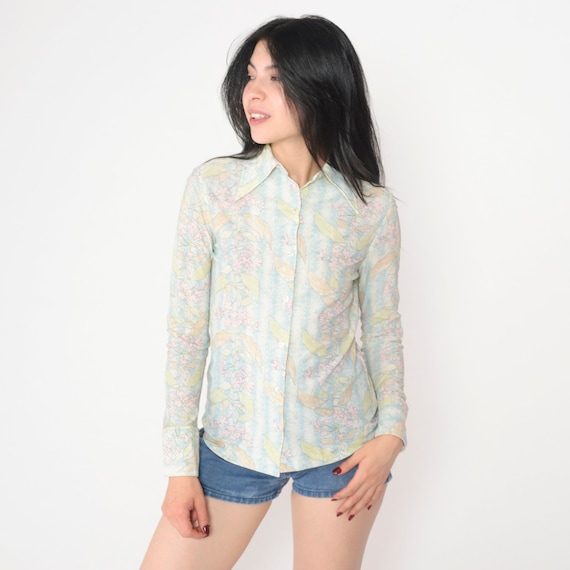 70s Floral Blouse Disco Shirt Button Up Top Dagger Collar Bohemian Long Sleeve Collared Flower Print Blue White Striped Vintage 1970s Small