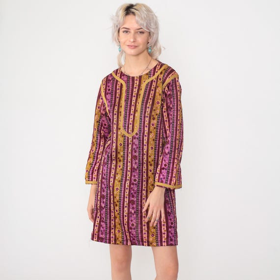 70s Quilted Floral Dress Vintage Purple Mustard Psychedelic Mod Dress Mini Hippie Dress 1970s Shift 60s Boho Long Sleeve Bohemian Small S