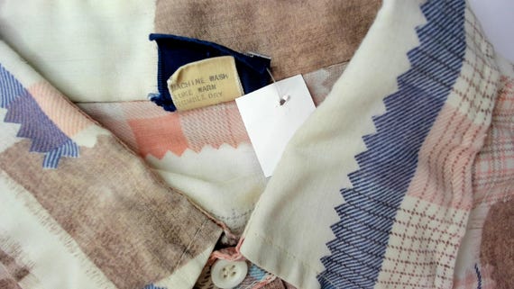 Patchwork Fabric Swatch Print 70s Button Up Shirt… - image 8
