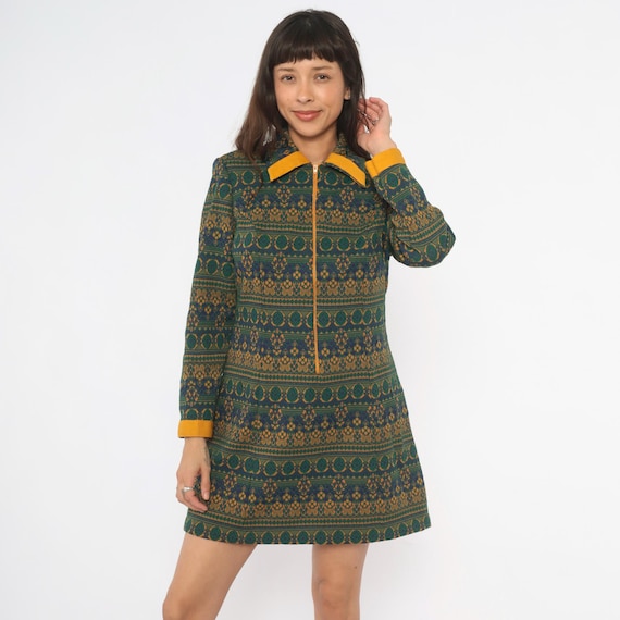 70s Tapestry Mini Dress Forest Green Gold Jacquard Zip Front Pointed Collar Long Sleeve Mustard Hippie Bohemian Psychedelic Vintage Large L