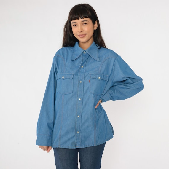 70s Levi's Western Shirt Vintage Denim Style Pearl Snap Blue Jean Button Up Shirt 1970s Long Sleeve Shirt Seventies Boho Extra Large xl
