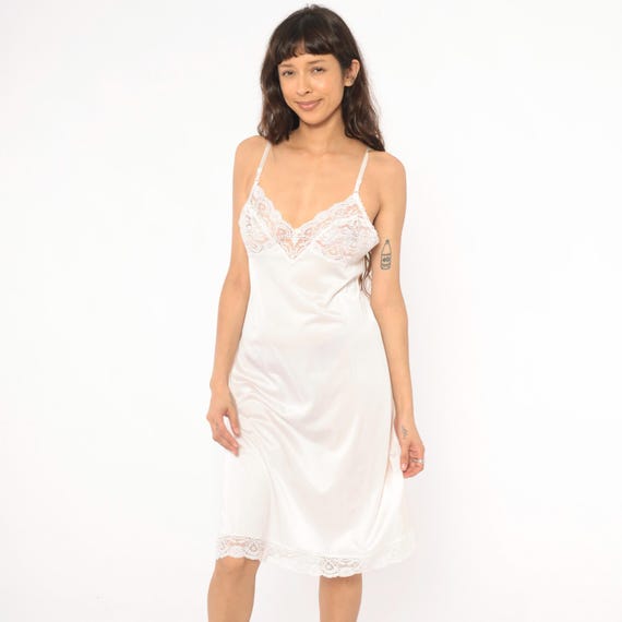 White Lace Slip Dress 80s Vassarette Nylon Camisole Ivory Lingerie Scalloped Trim Cream Nightgown Feminine Bridal Vintage Womens Large L