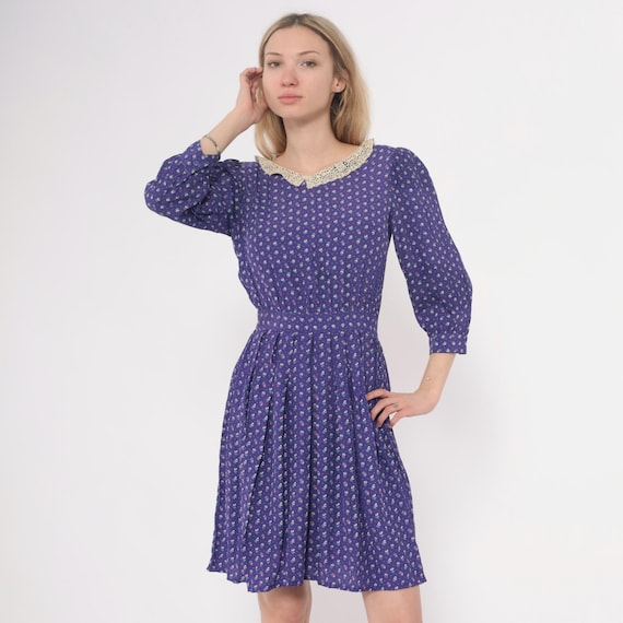 80s Prairie Dress Purple Ditsy Floral White Lace Collar Cottagecore Elastic Waist Vintage Fit Flare A Line Academic Summer Nerdcore Small S
